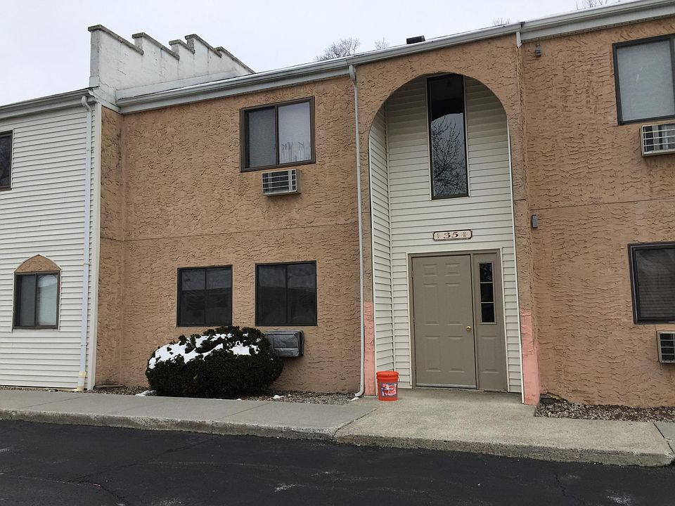 First floor unit