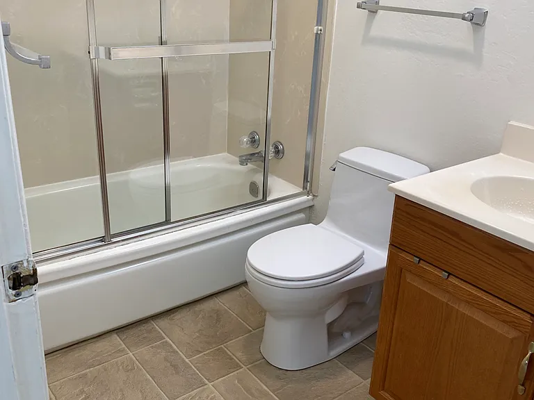 1091 Banyan Way — Photo 7