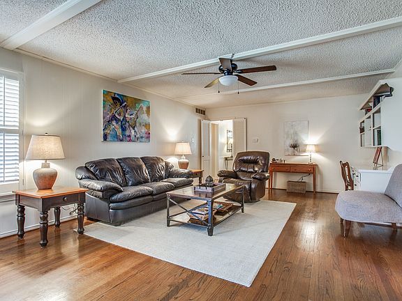 3rd image of 7627 Alto Caro Dr