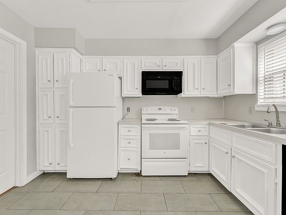 4th image of 1310 Speight Ave #1