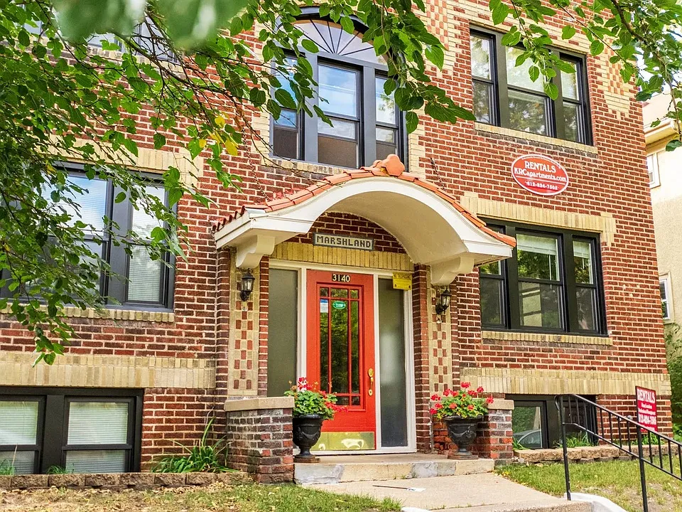 Welcome to Central Lakes of Uptown, where historic charm meets modern living. Enjoy beautifully designed interiors, a welcoming community, and convenient access to local attractions. Don't miss out on your future home; schedule a visit today!
