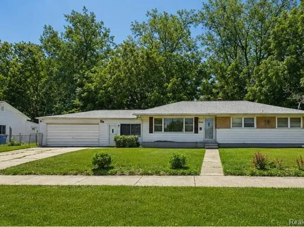 25865 Firwood Ave, Warren, MI 48089