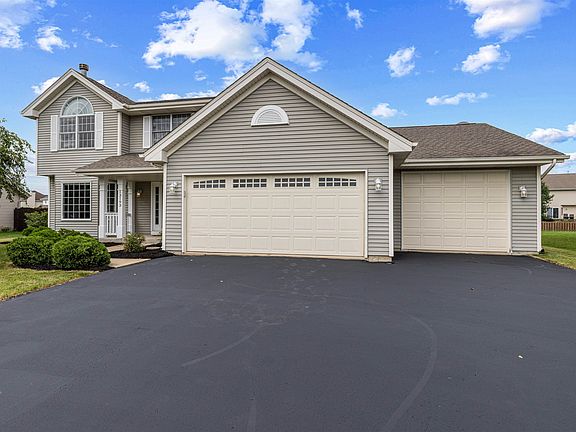 2nd image of 13193 Stamford Ln