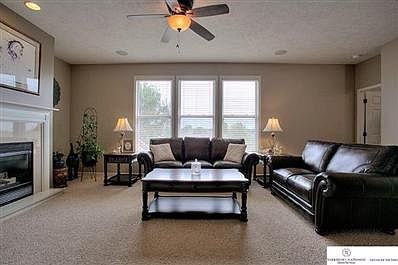 5th image of 5519 S 160th St