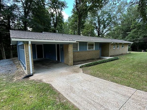 4 Forest Hill Cir