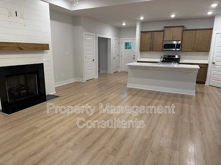 14872 Demarie Ln — Photo 13