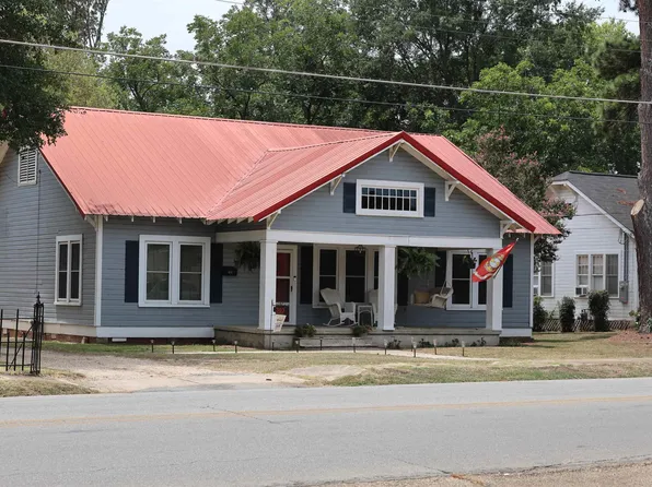 303 W Pine St, Warren, AR 71671