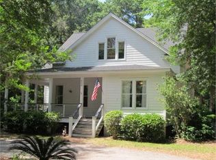 609 Ashdale Dr, Beaufort, SC 29907