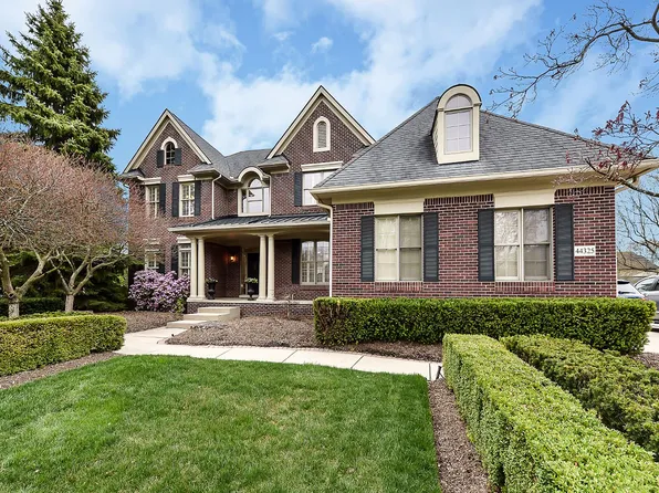 44325 Cypress Point Dr, Northville, MI 48168