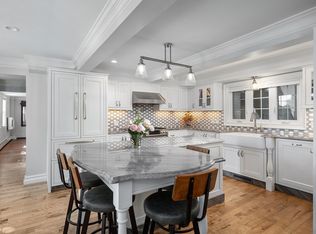 9 Old Jenckes Hill Rd FLOOR 1, Lincoln, RI 02865