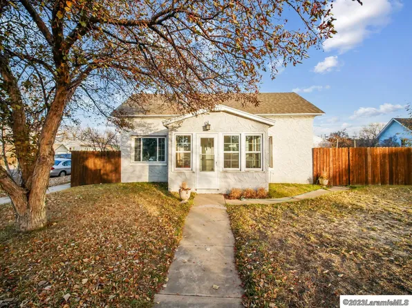 371 N 5th St, Laramie, WY 82072