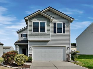 7402 Cedarfield Rd, Charlotte, NC 28227