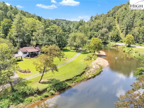 275 River Lane, West Jefferson, NC 28694