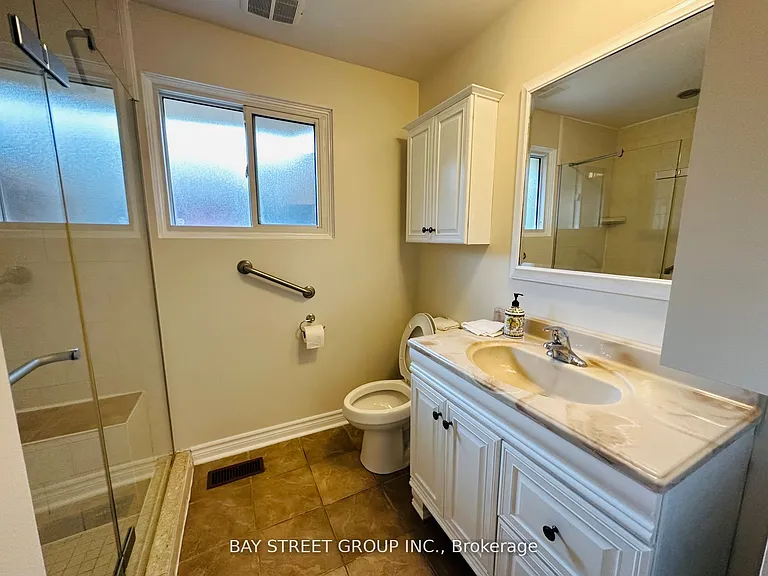 17 Kilkenny Dr #MAIN — Photo 24