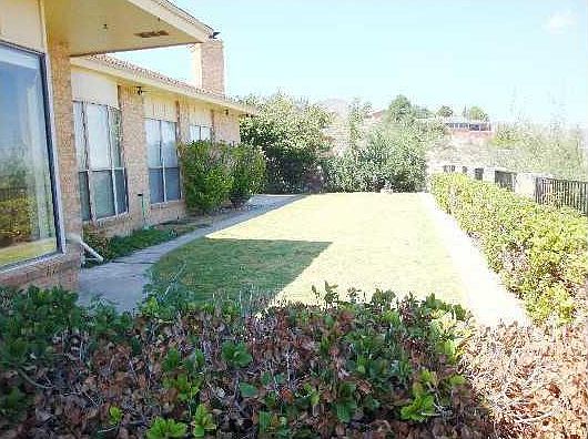 3rd image of 3200 Mesa Verde Ln