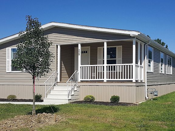 2nd image of 229 Pin Oak Cir