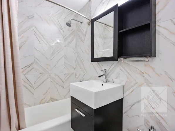 345 East 54th Street 3C image 6 of 6