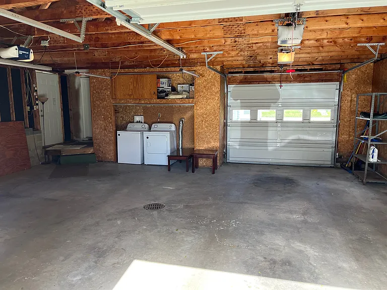 829 S Washington St — Photo 28
