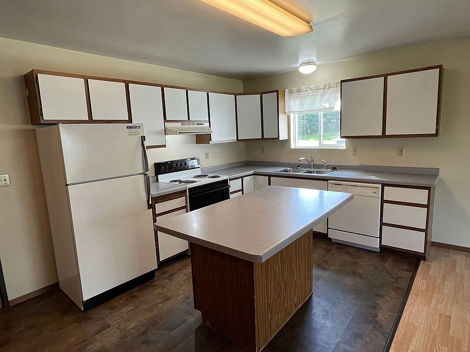 1st image of 1170 Dodds Dr APT 2