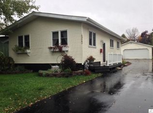 4923 Oakley St, Duluth, MN 55804