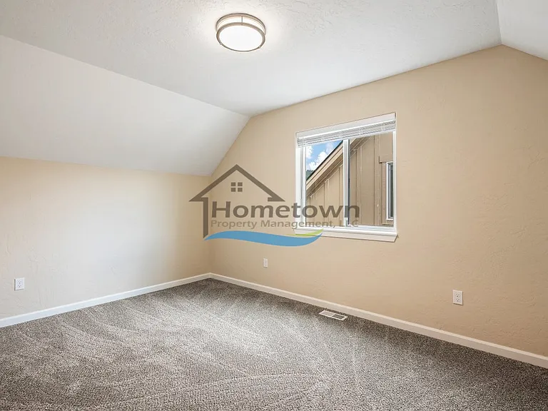 705 E Alaina Ave — Photo 21