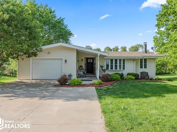 521 E Arkansas Ave, Bloomfield, IA 52537