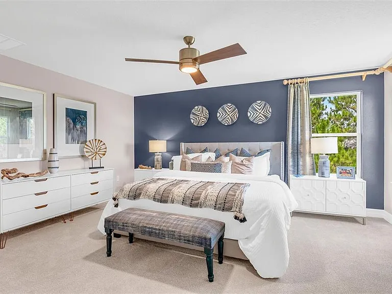 2729 Sanctuary Dr — Photo 36