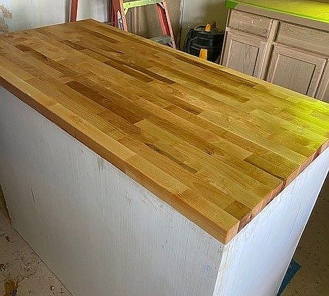 Kitchen island butcher block