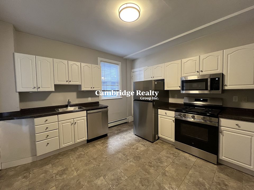 1st image of 63 Dana St #8T