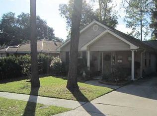 24 Oakland St, Harahan, LA 70123