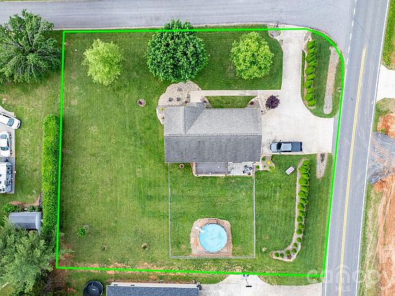 4th image of 5750 Ellenwood Rd