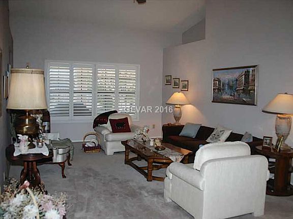 4th image of 5425 Southern Manor Dr