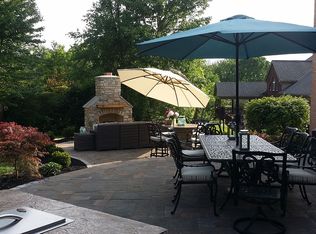 749 Gallant Fox Ln, Union, KY 41091