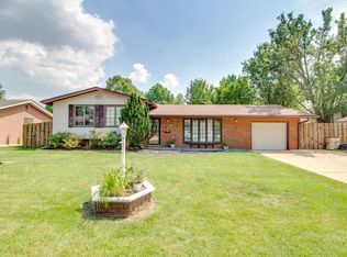 5108 Candy Ln, Alton, IL 62002