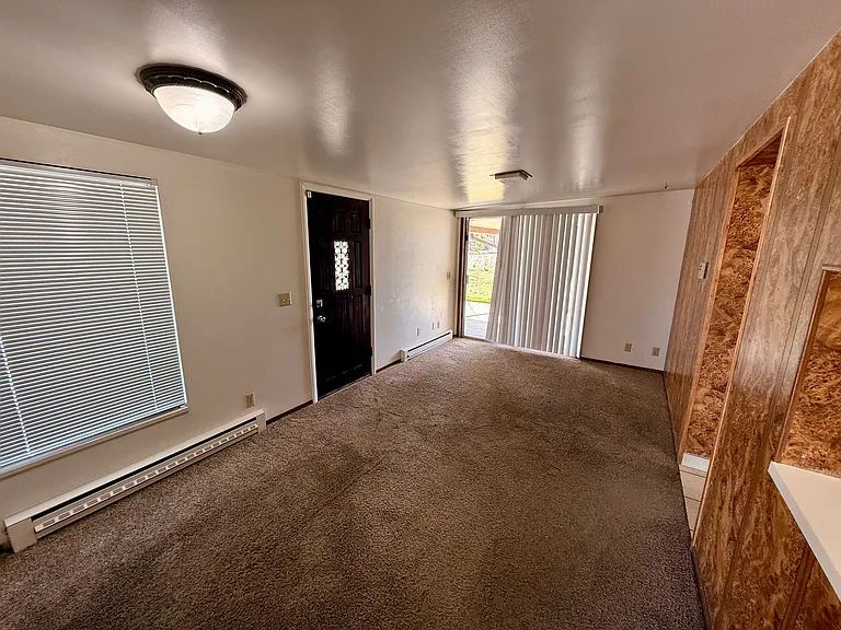 972 E Larkspur Dr — Photo 17