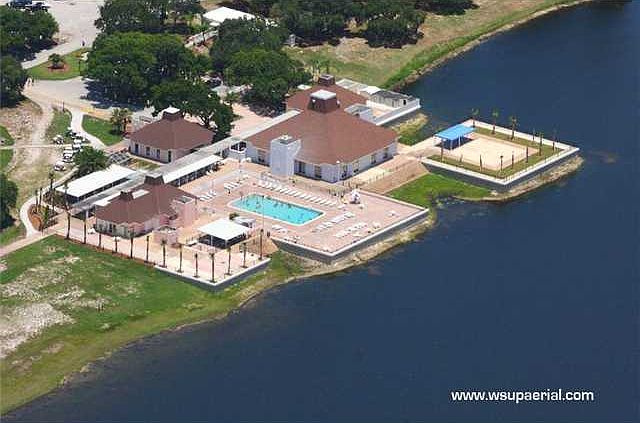 2nd image of 1016 Oriole Cir