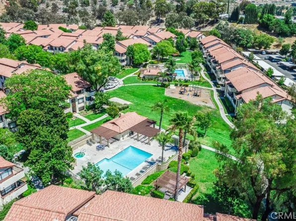 18149 Sundowner Way Unit 936, Santa Clarita, CA 91387