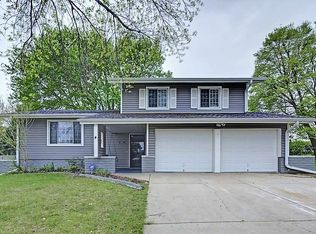 14327 Polk Cir, Omaha, NE 68137