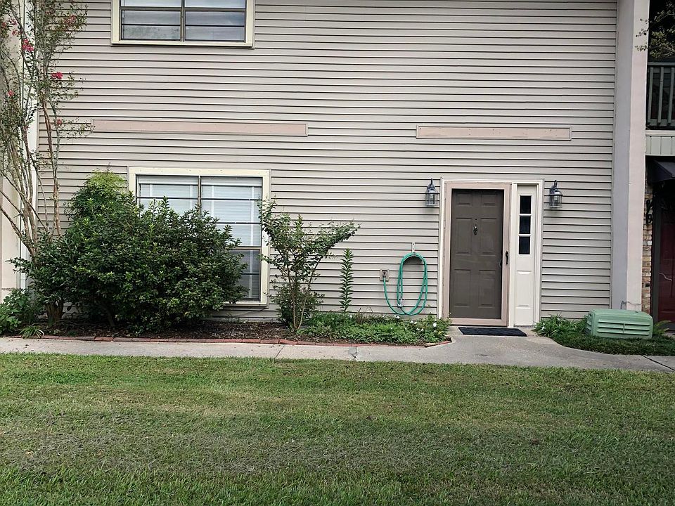 1st image of 208 Dublin Cir APT B