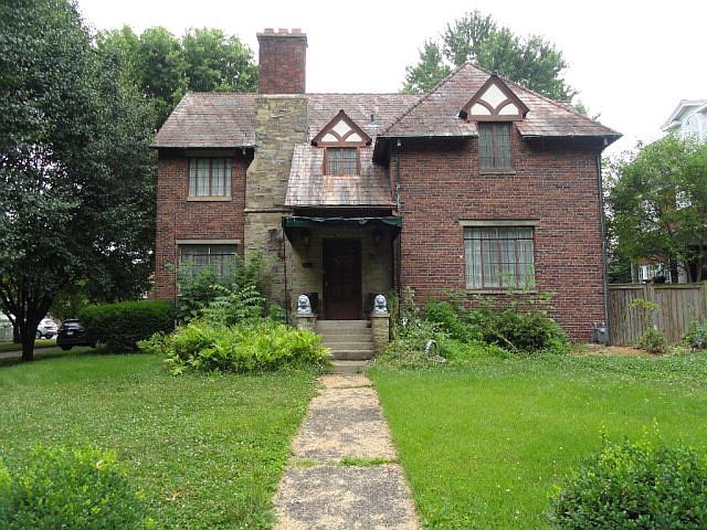 1st image of 1832 Franklin Ave