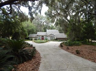 694 Frederic Dr, Fleming Island, FL 32003