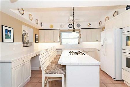 5th image of 1280 101st St