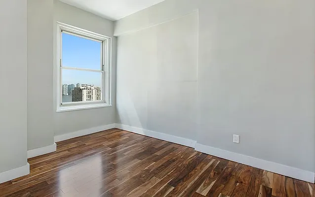 Rented by Compass | media 17