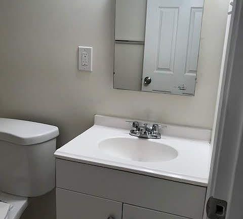 5th image of 4774 Kings Dr #A & J