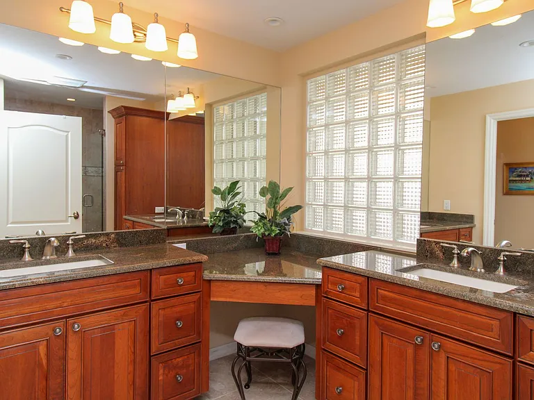 7024 Pelican Bay Blvd #F-504 — Photo 20