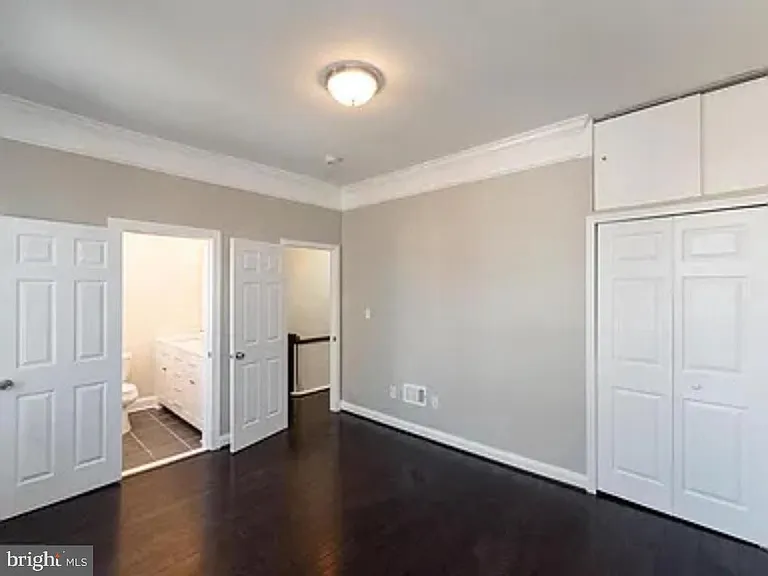 465 Luray Pl NW — Photo 11