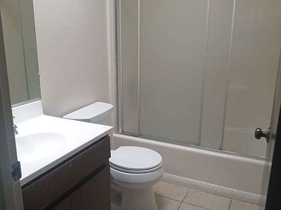 5th image of 1329 El Camino Real #5
