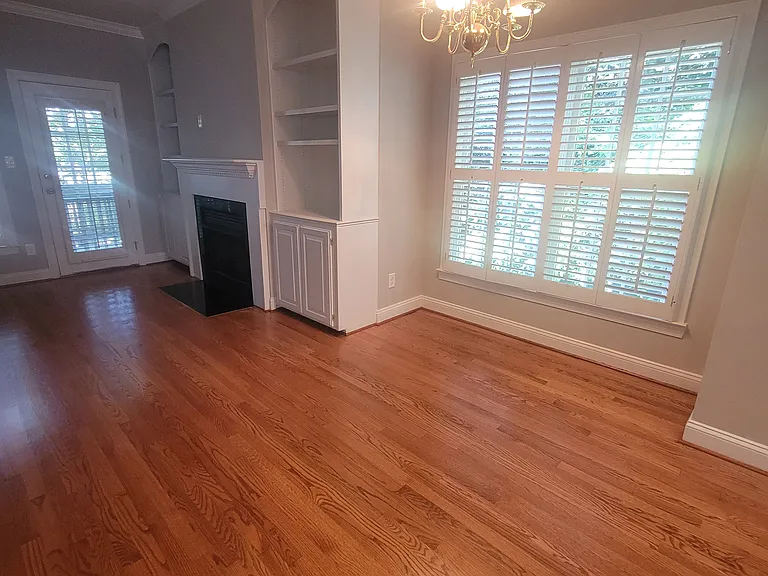 1340 Cameron View Ct — Photo 7