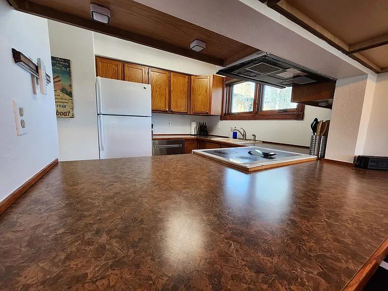 520 Ore House Plz #B-201 — Photo 12