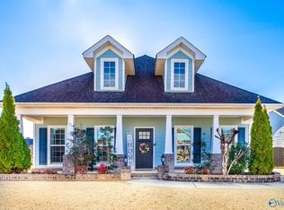 105 Cragen Ln, Madison, AL 35756